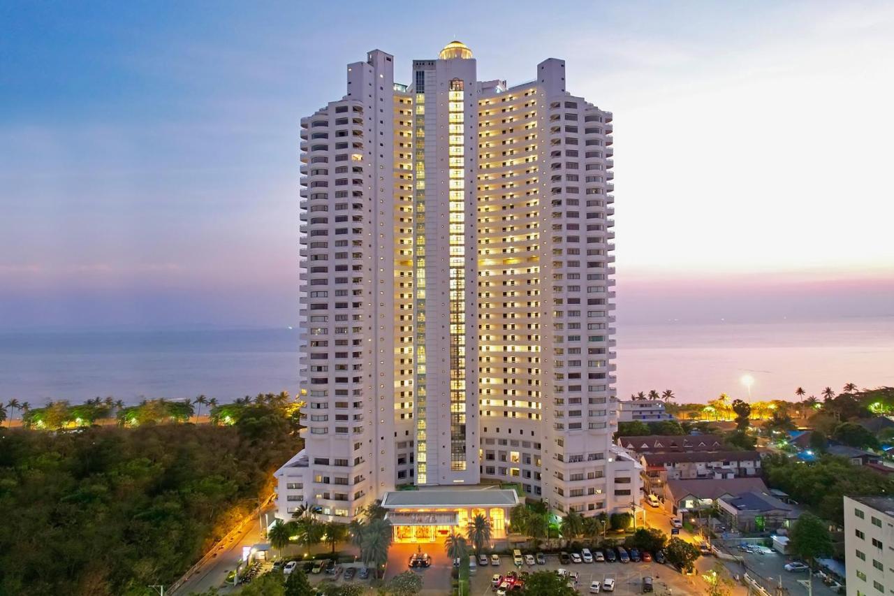 D Varee Jomtien Beach, Pattaya Екстер'єр фото The Royal