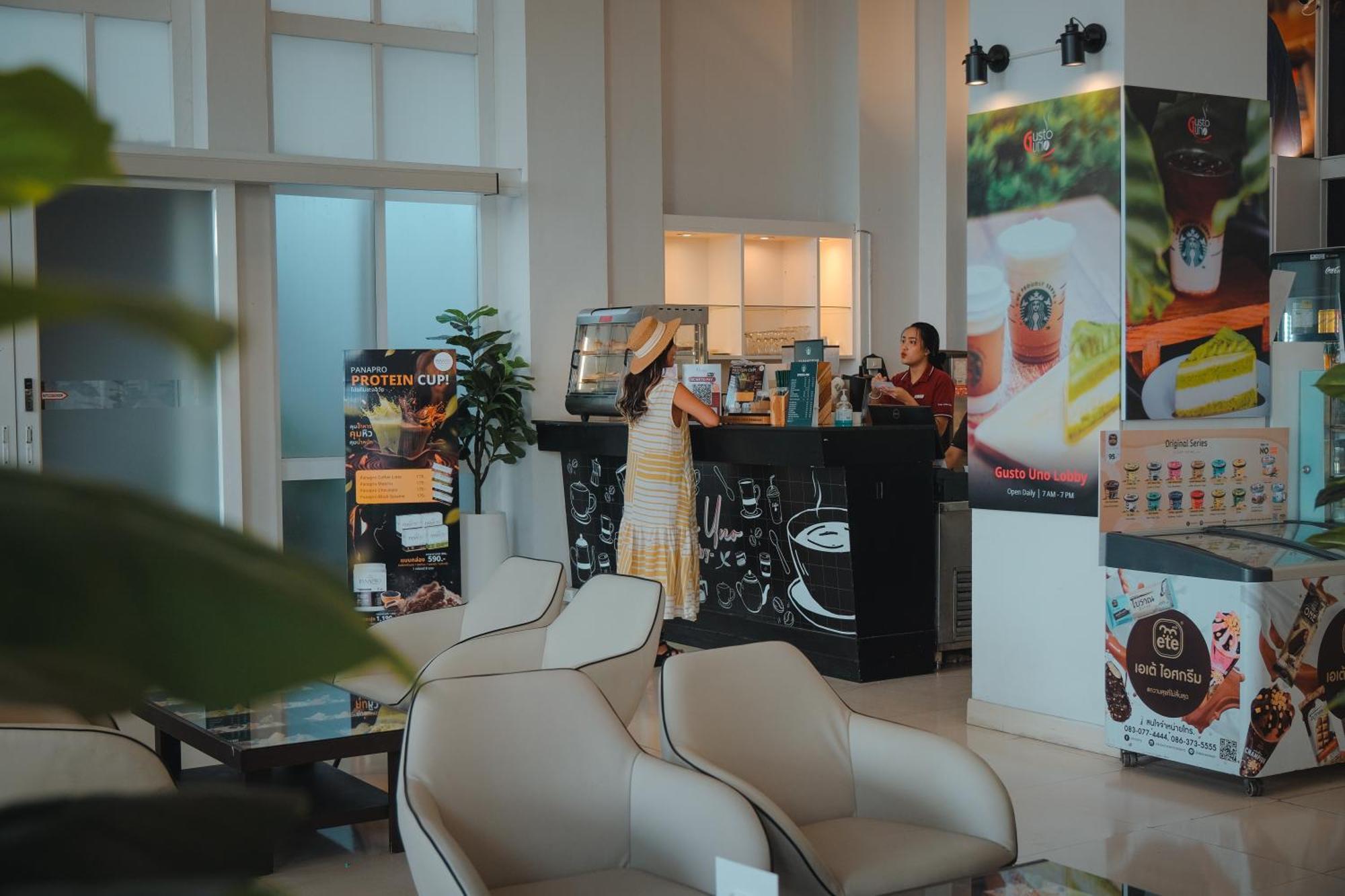 D Varee Jomtien Beach, Pattaya Екстер'єр фото A coffee shop in Vietnam